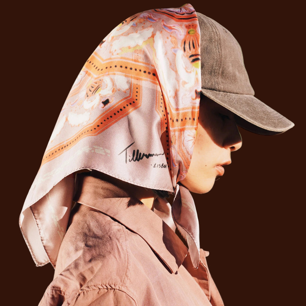 model image of the senhora do monte foulard in pink terracotta 